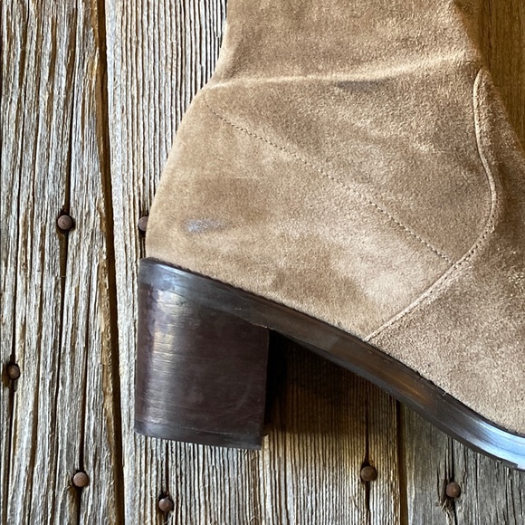 Stuart Weitzman Tieland Over-the-Knee Stretch Suede boots in taupe - Picture 6 of 8